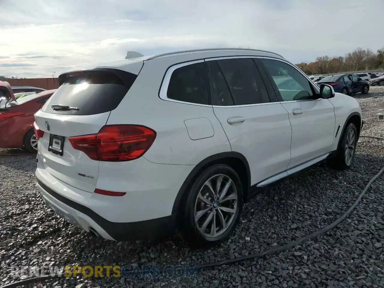 3 Фотография поврежденного автомобиля 5UXTR9C57KLE13843 BMW X3 2019