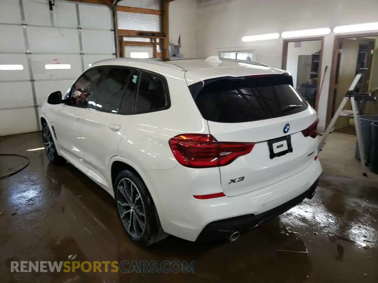 3 Photograph of a damaged car 5UXTR9C57KLE19254 BMW X3 2019