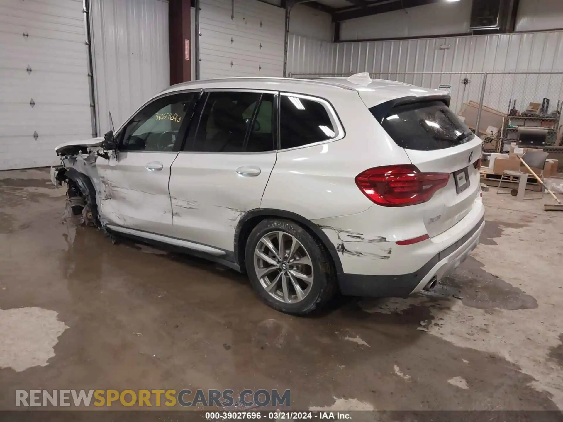 3 Photograph of a damaged car 5UXTR9C58KLD95949 BMW X3 2019