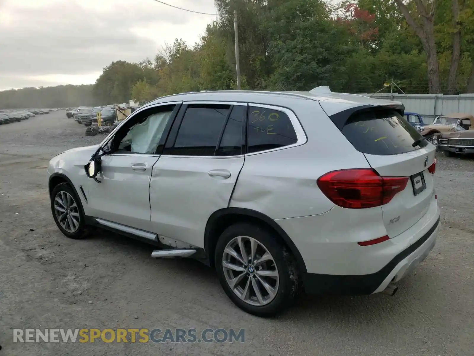 3 Photograph of a damaged car 5UXTR9C58KLE13690 BMW X3 2019