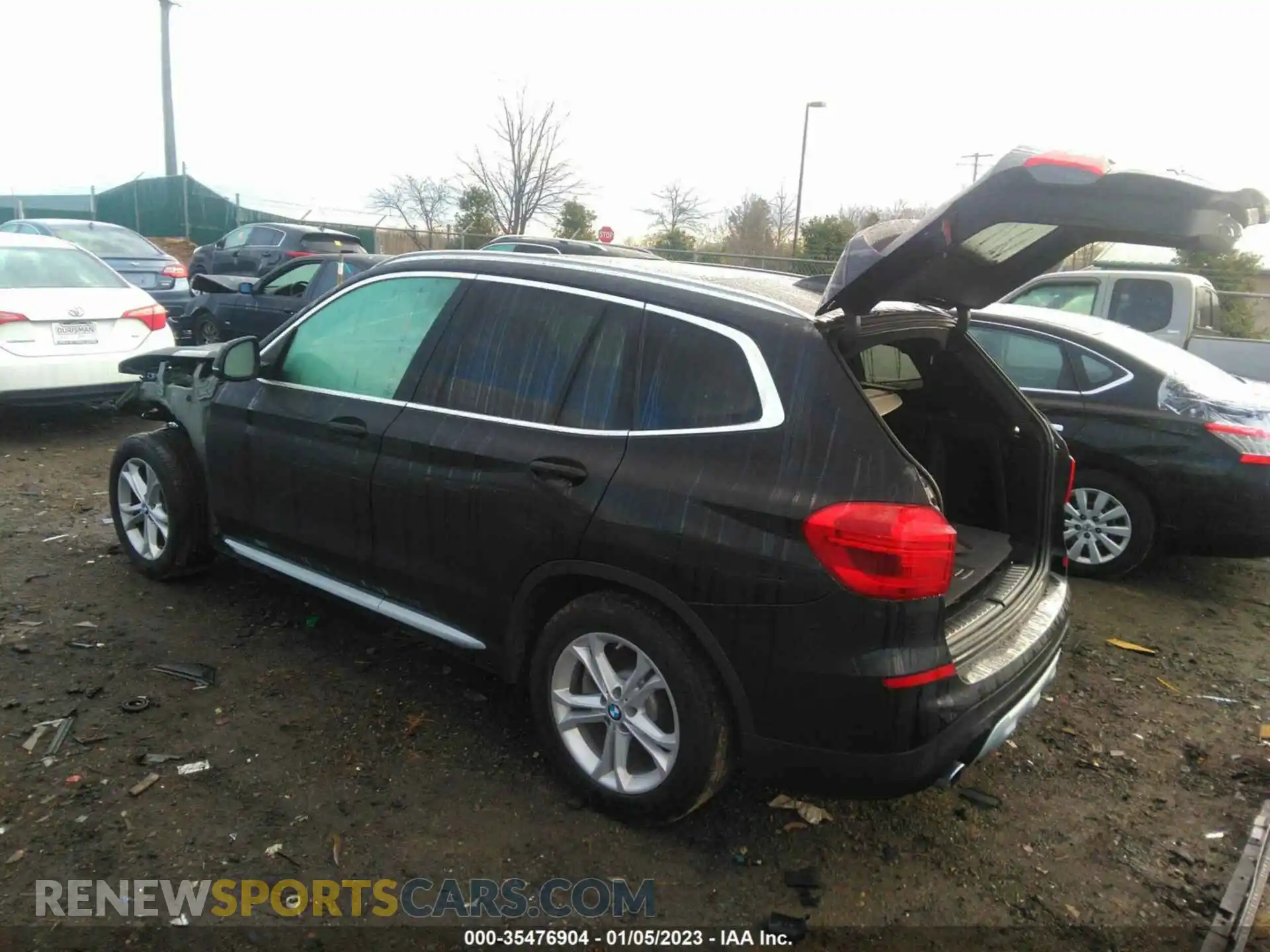 3 Photograph of a damaged car 5UXTR9C58KLE14824 BMW X3 2019