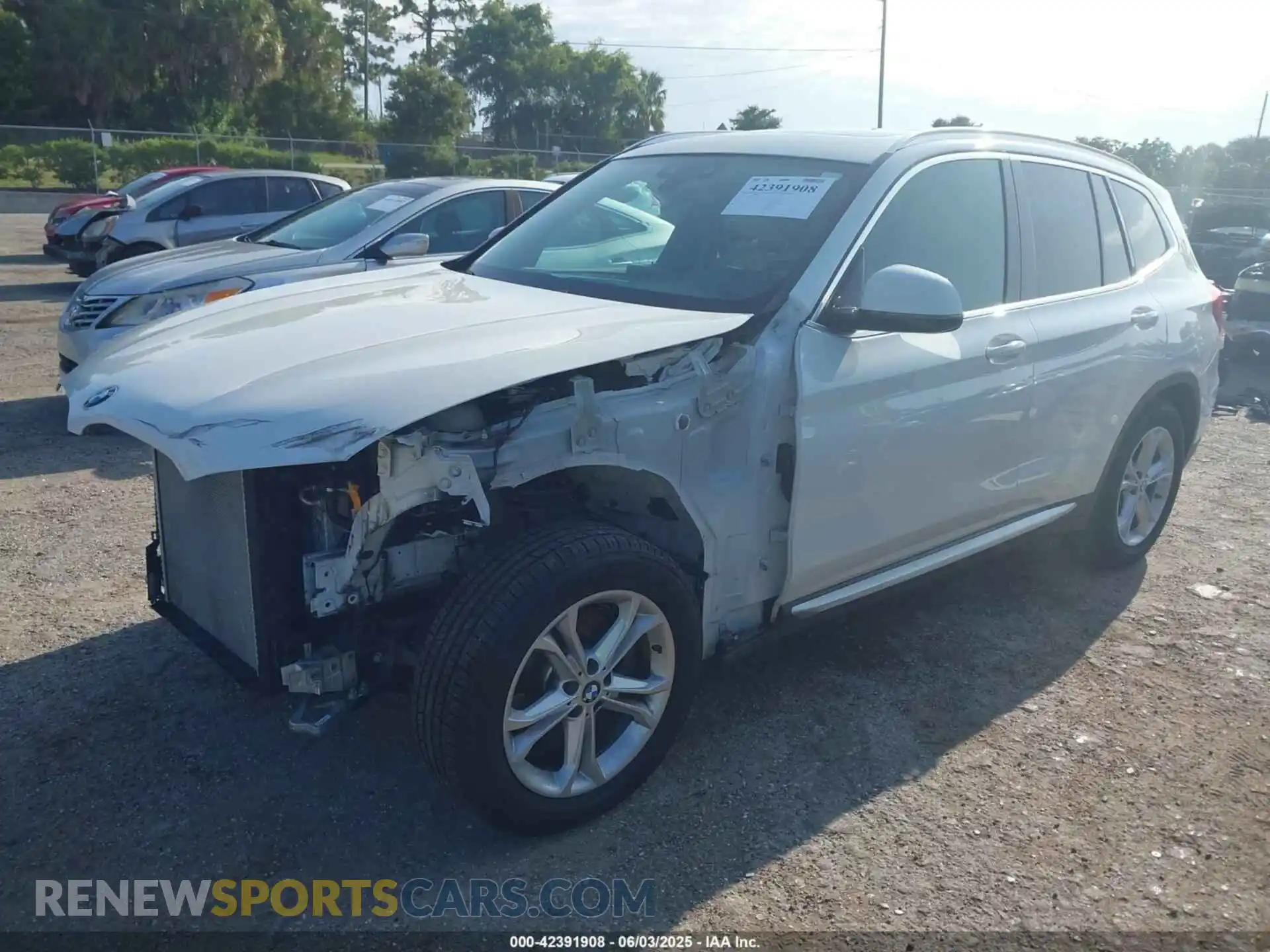 2 Photograph of a damaged car 5UXTR9C58KLE14869 BMW X3 2019