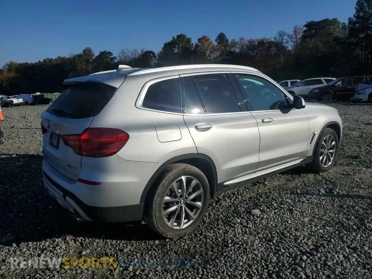 3 Photograph of a damaged car 5UXTR9C58KLE17657 BMW X3 2019