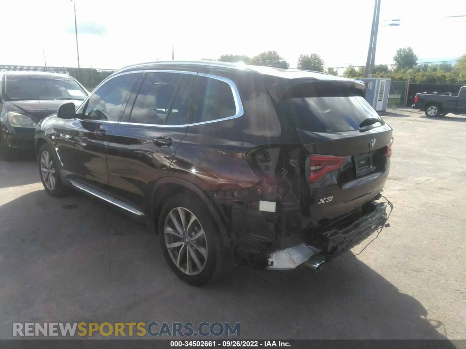 3 Photograph of a damaged car 5UXTR9C58KLP82496 BMW X3 2019
