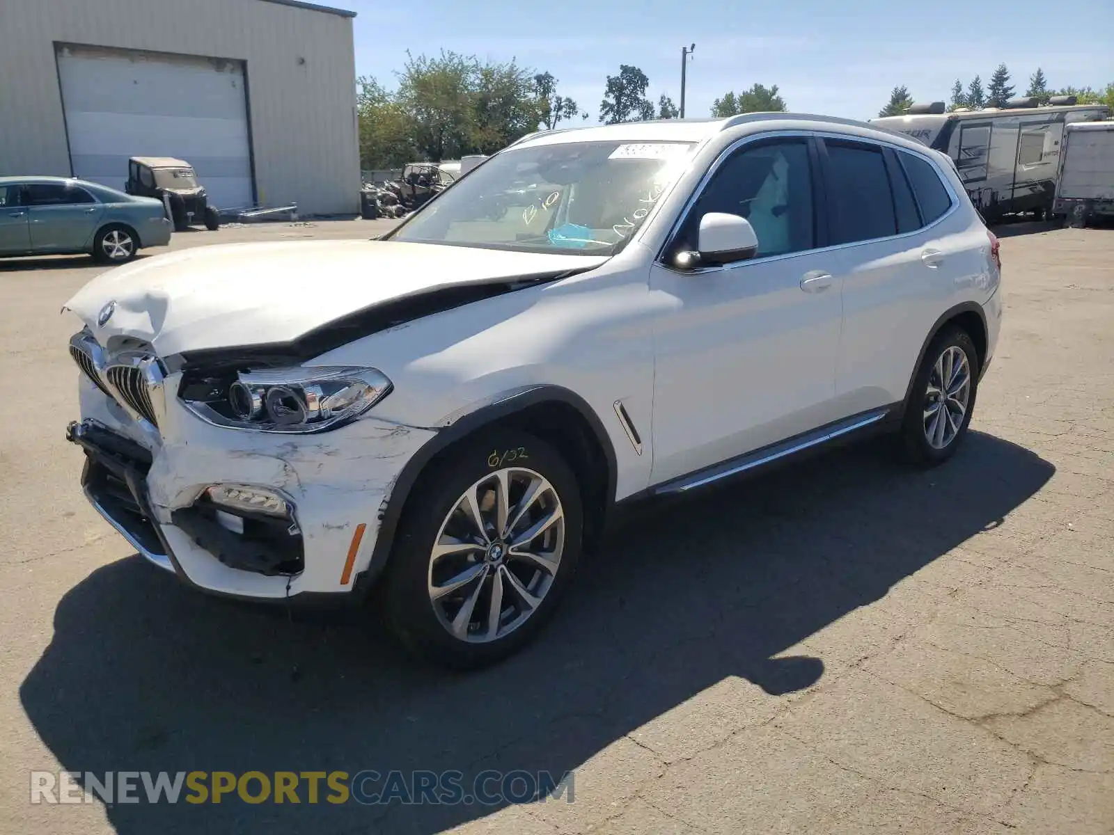 2 fotografías del automóvil dañado 5UXTR9C58KLP88878 BMW X3 2019