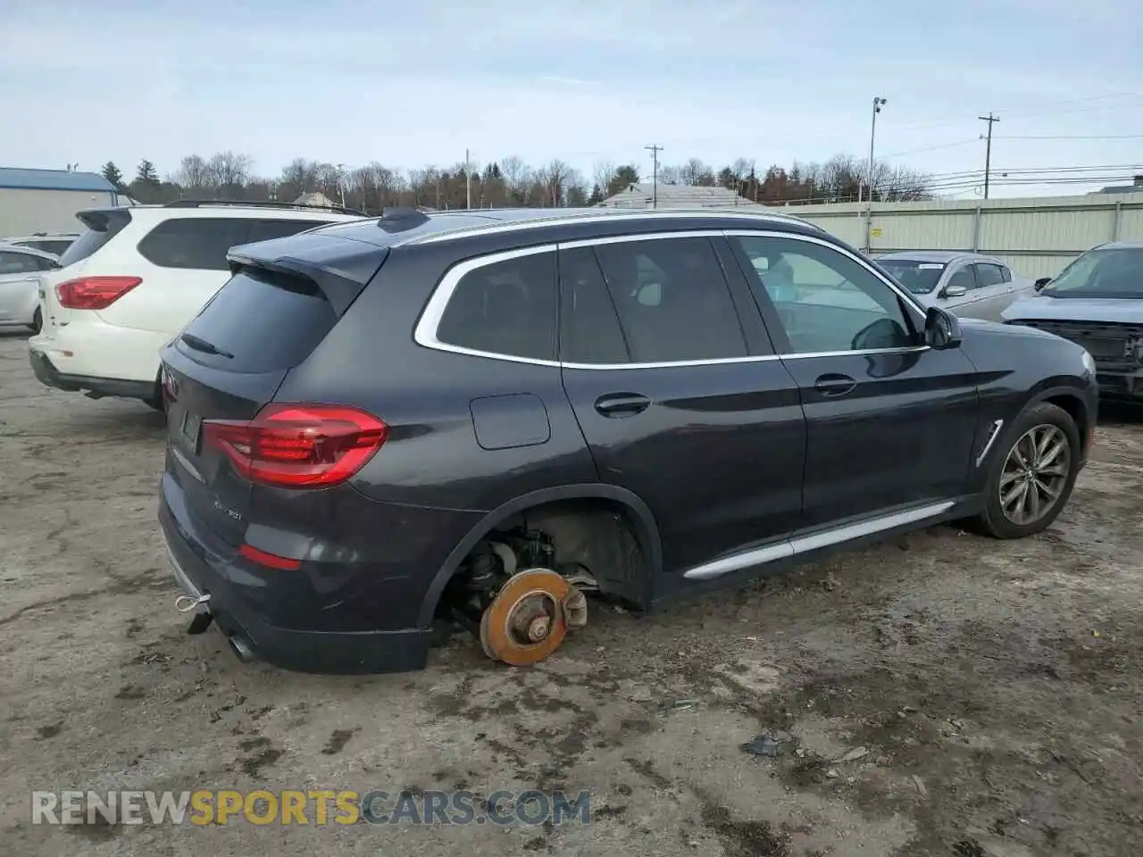 3 Photograph of a damaged car 5UXTR9C58KLR03642 BMW X3 2019