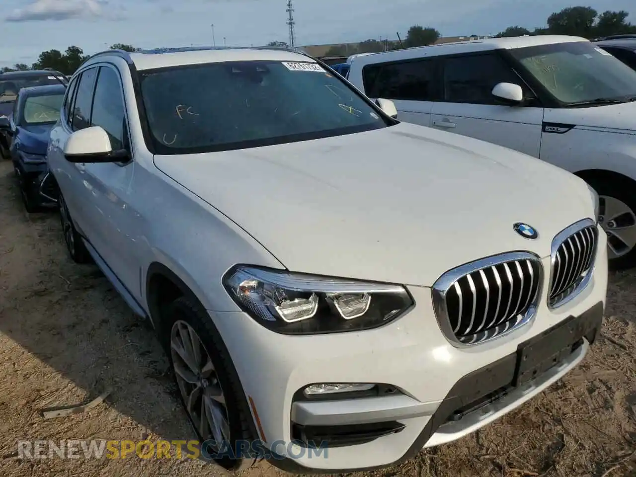 1 Photograph of a damaged car 5UXTR9C59KLE17084 BMW X3 2019