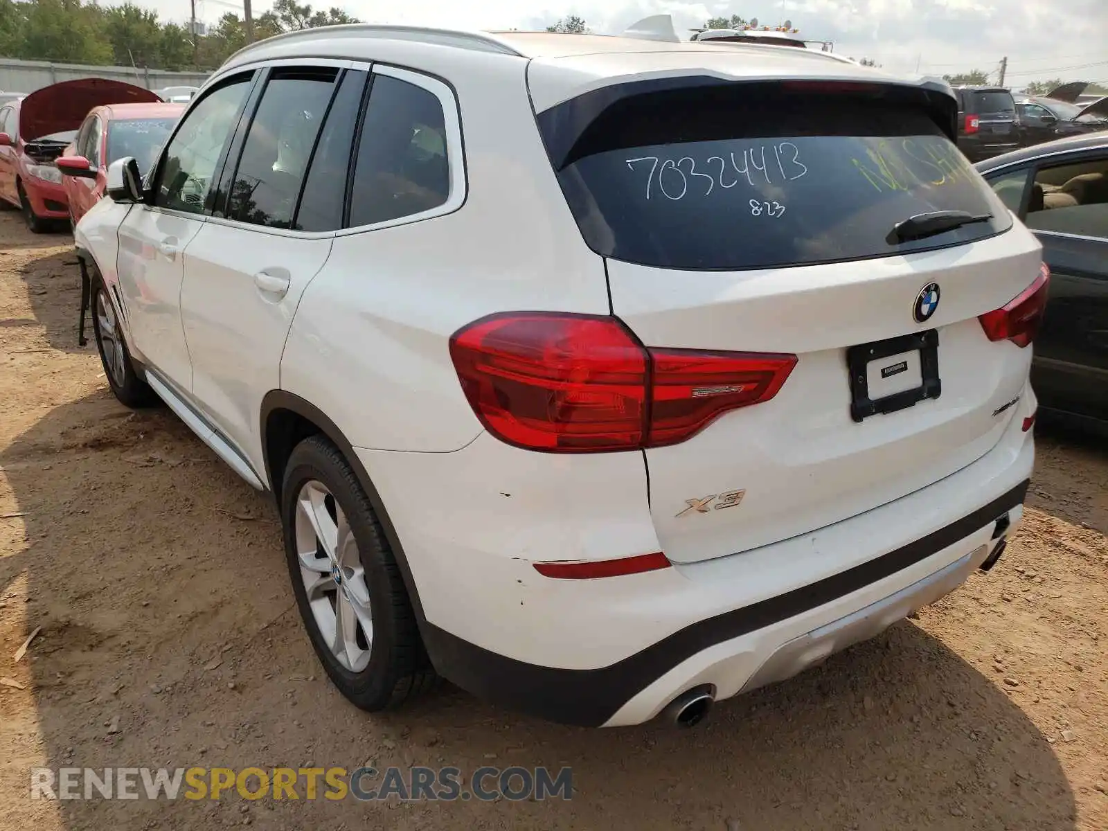 3 Photograph of a damaged car 5UXTR9C59KLE18705 BMW X3 2019
