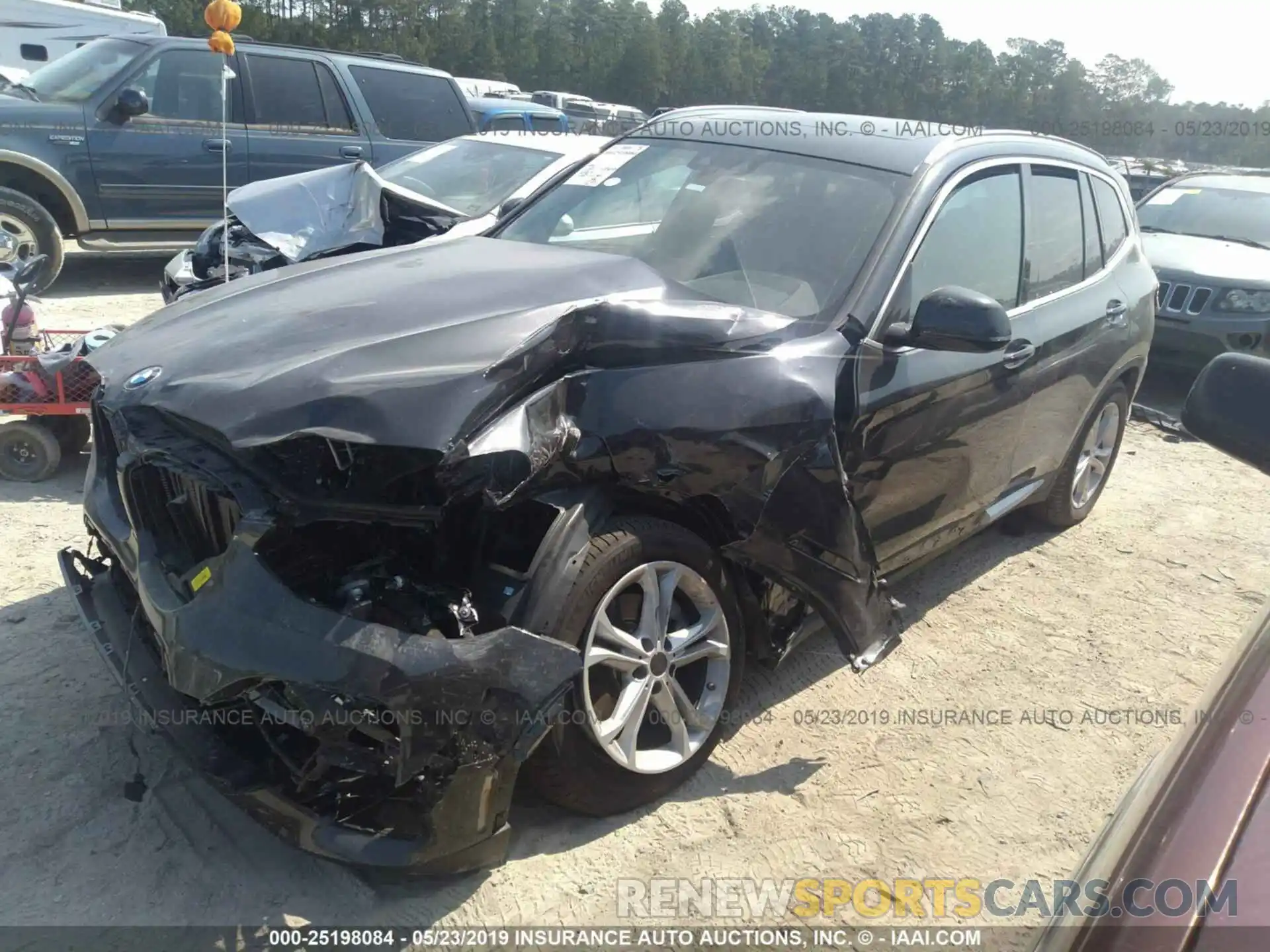 2 Фотография поврежденного автомобиля 5UXTR9C59KLP76738 BMW X3 2019