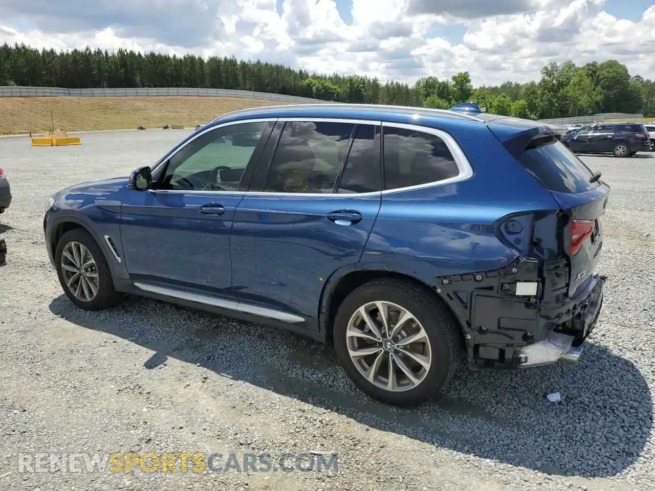 2 fotografías del automóvil dañado 5UXTR9C59KLR04797 BMW X3 2019