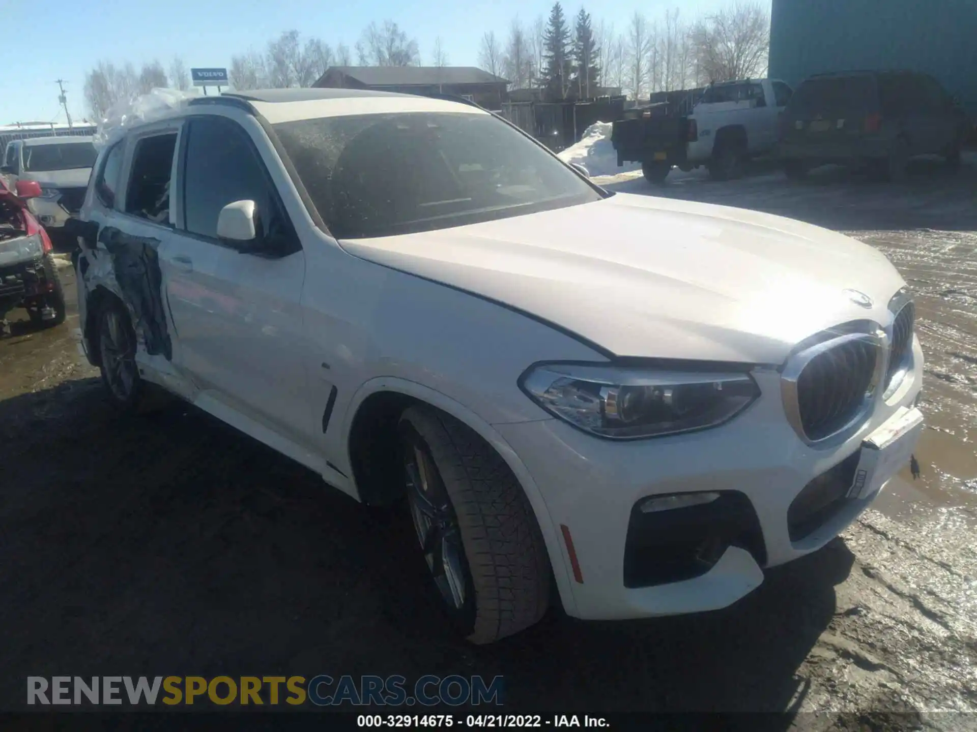 1 Photograph of a damaged car 5UXTR9C5XKLD94608 BMW X3 2019