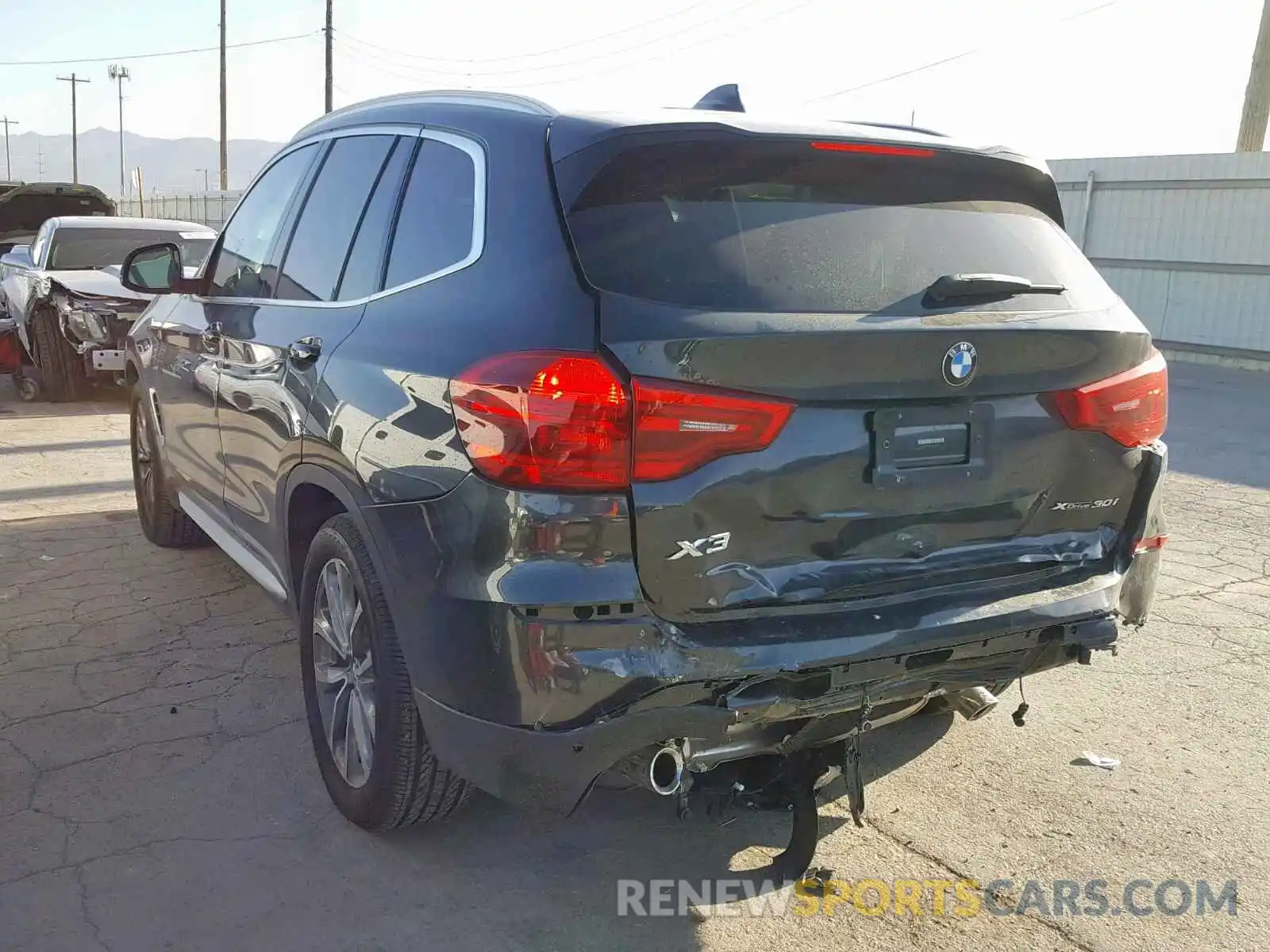 3 Photograph of a damaged car 5UXTR9C5XKLP85674 BMW X3 2019