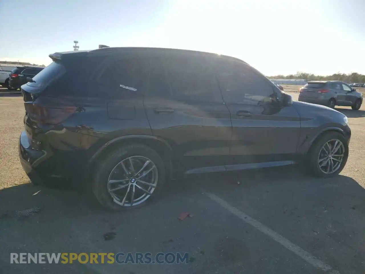 3 Photograph of a damaged car 5UXTS3C52K0Z08094 BMW X3 2019