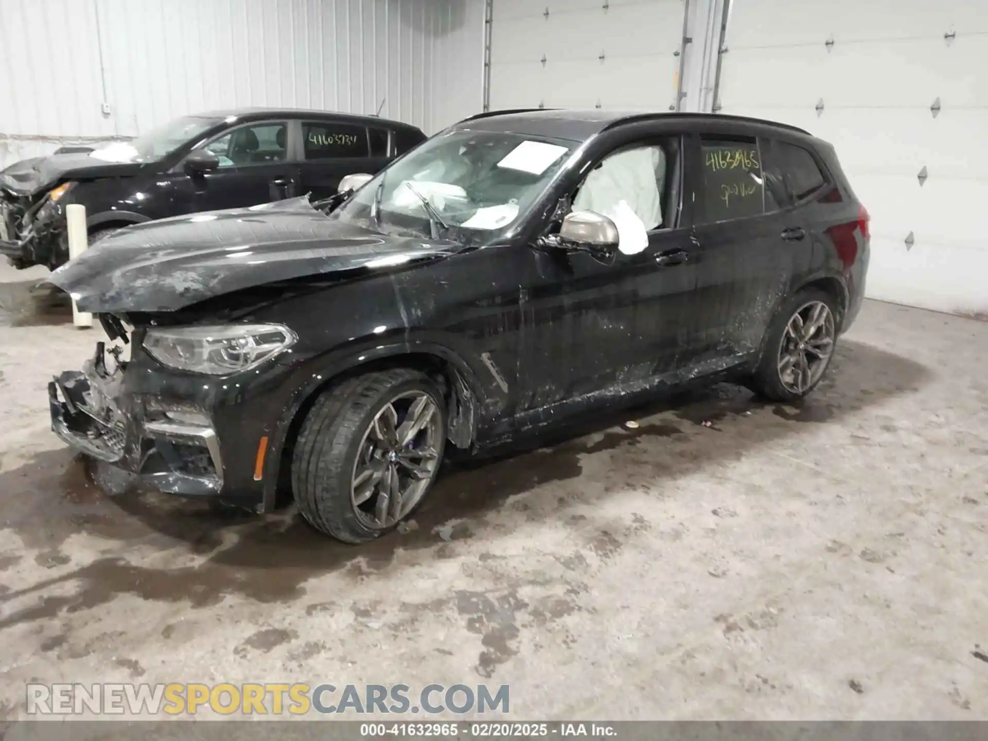 2 Фотография поврежденного автомобиля 5UXTS3C52KLR73137 BMW X3 2019