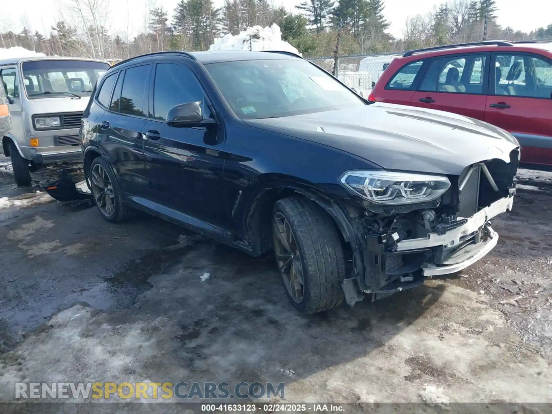 1 Photograph of a damaged car 5UXTS3C53K0Z08511 BMW X3 2019