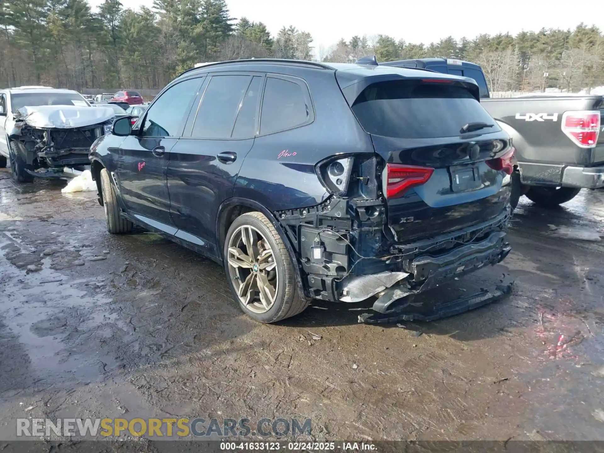 3 Photograph of a damaged car 5UXTS3C53K0Z08511 BMW X3 2019