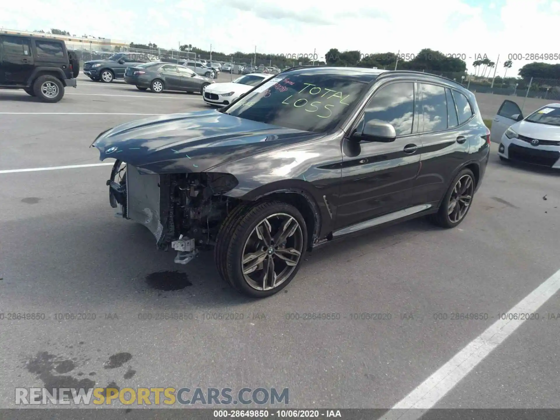 2 Photograph of a damaged car 5UXTS3C53K0Z10680 BMW X3 2019