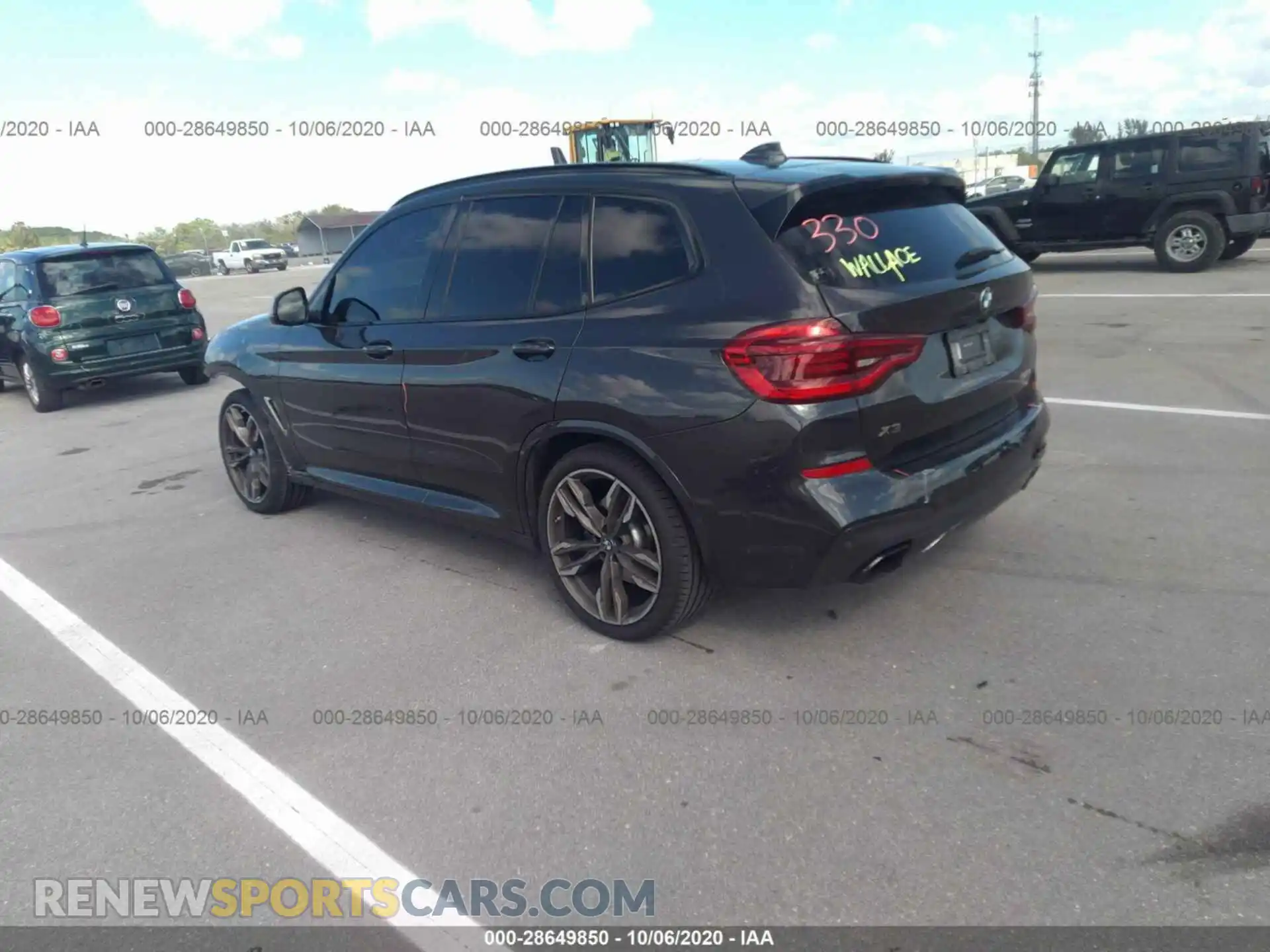 3 Photograph of a damaged car 5UXTS3C53K0Z10680 BMW X3 2019