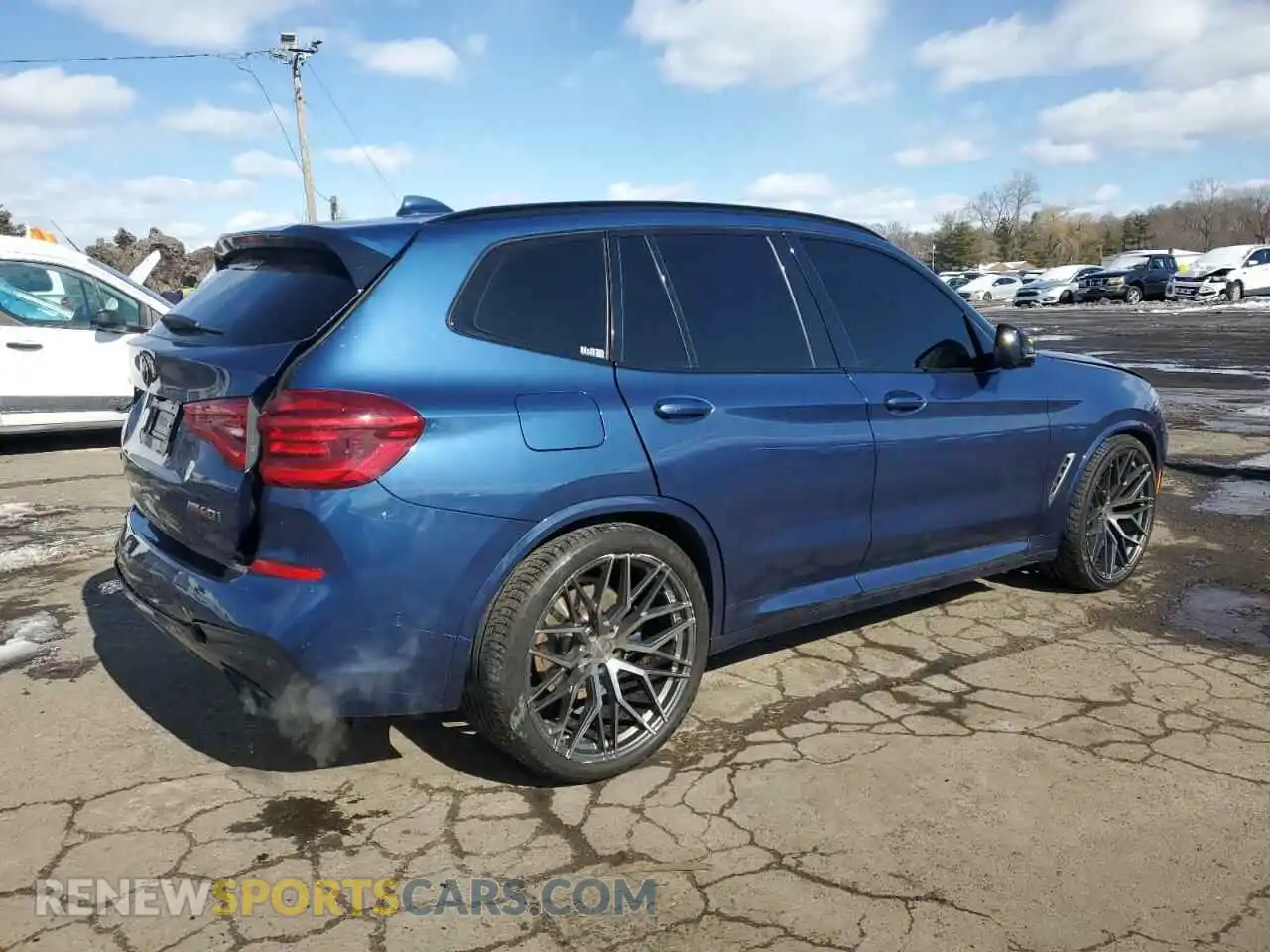 3 Photograph of a damaged car 5UXTS3C53KLR73700 BMW X3 2019