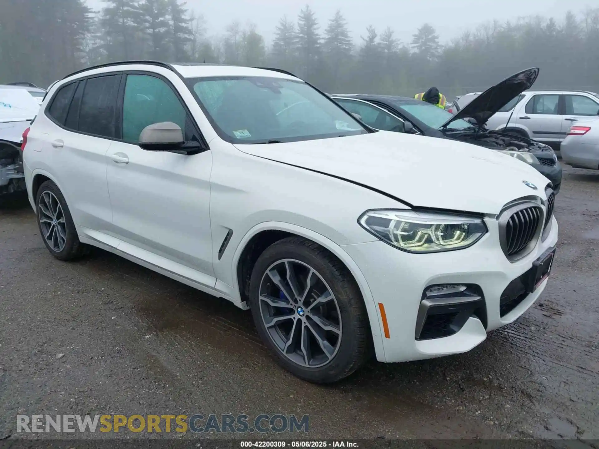 1 Photograph of a damaged car 5UXTS3C56K0Z10351 BMW X3 2019