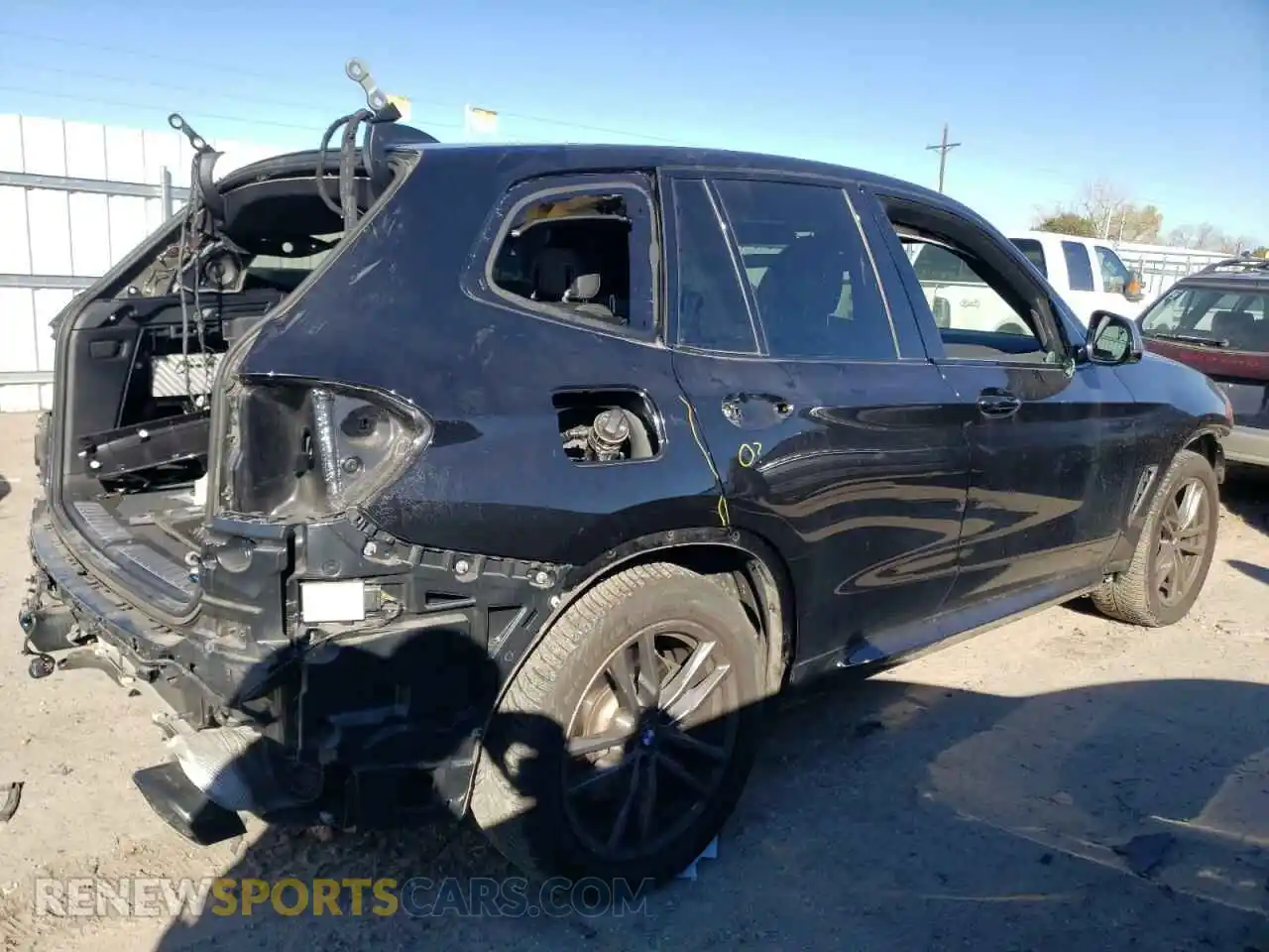 3 Photograph of a damaged car 5UXTS3C57KLR72193 BMW X3 2019