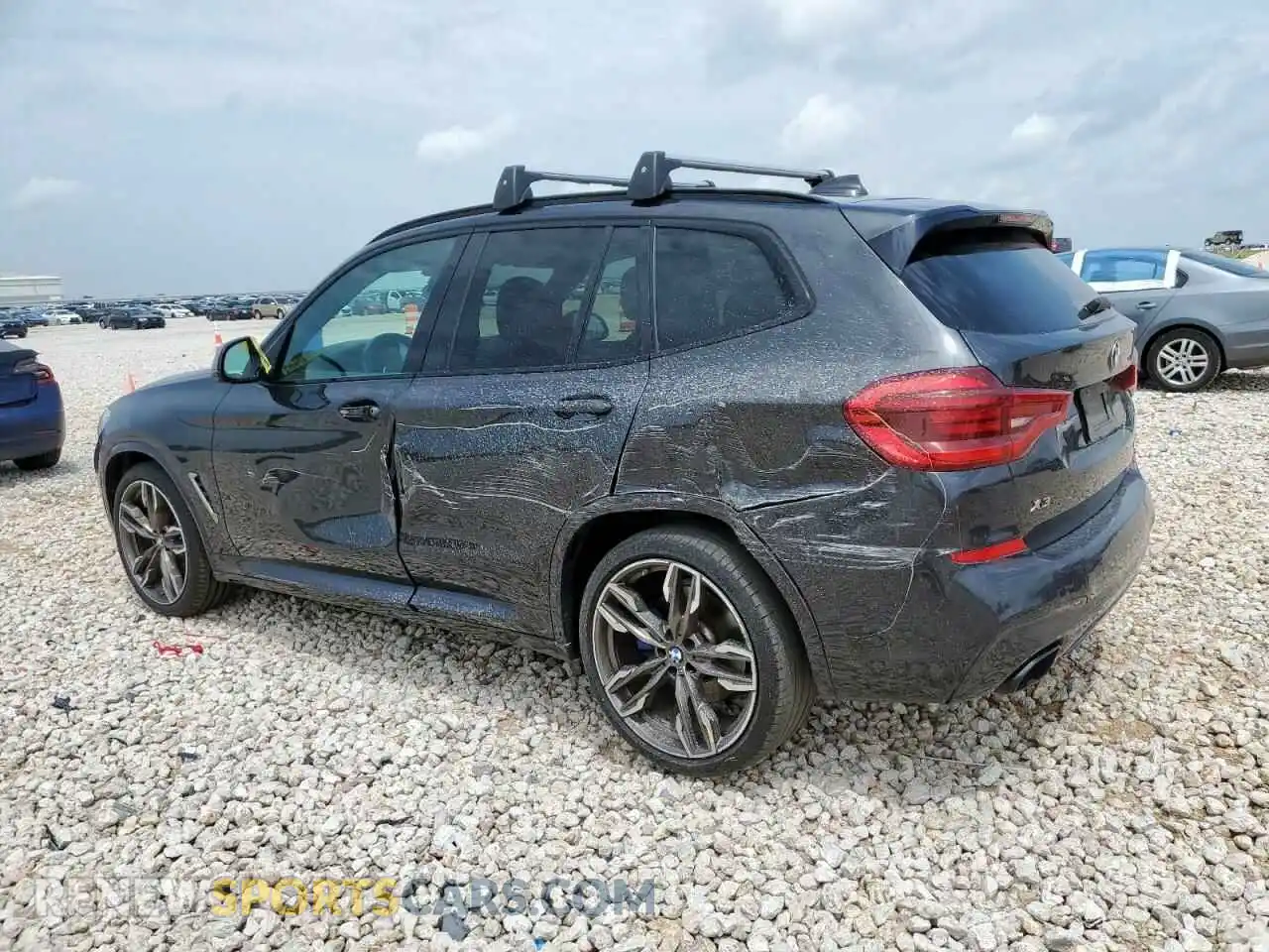 2 Photograph of a damaged car 5UXTS3C59KLR73359 BMW X3 2019