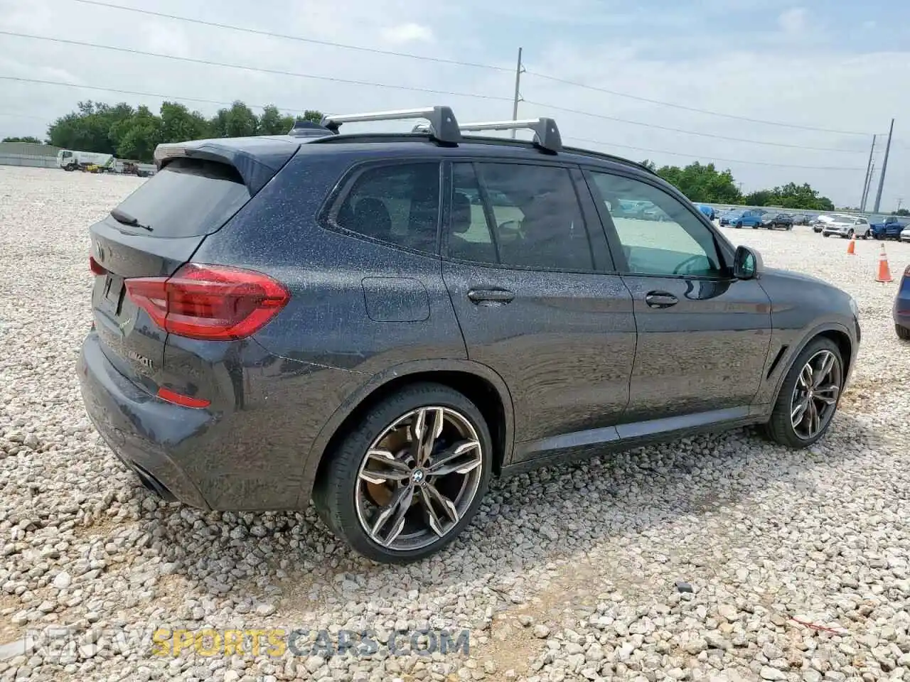 3 Photograph of a damaged car 5UXTS3C59KLR73359 BMW X3 2019