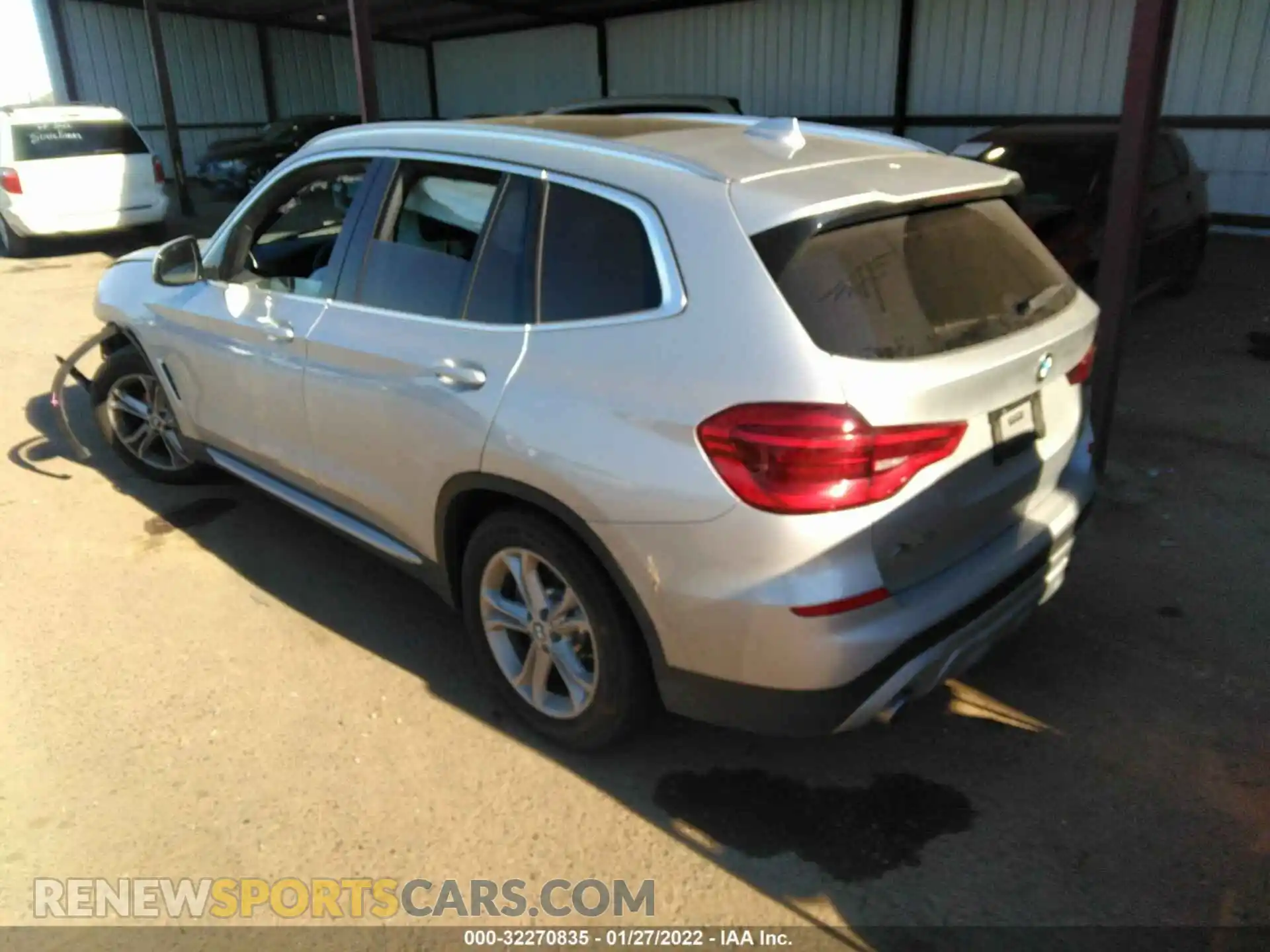 3 Photograph of a damaged car 5UXTY3C00L9C24227 BMW X3 2020