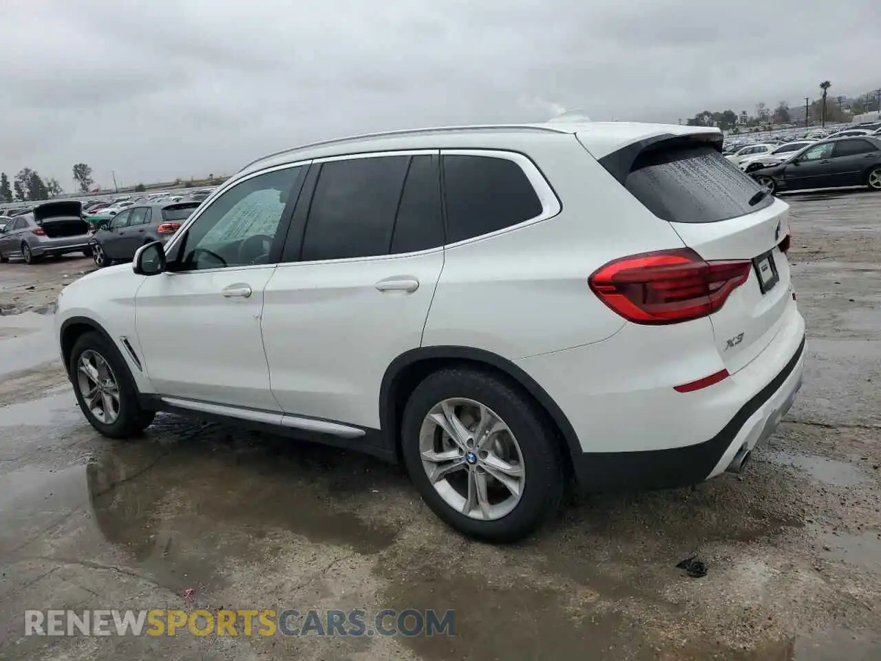 2 Photograph of a damaged car 5UXTY3C00L9C85237 BMW X3 2020