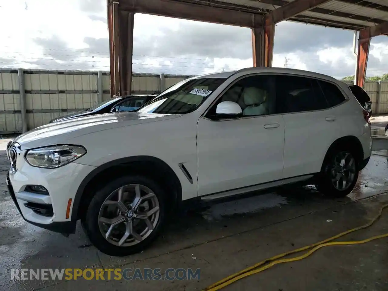 1 Photograph of a damaged car 5UXTY3C00L9D53293 BMW X3 2020