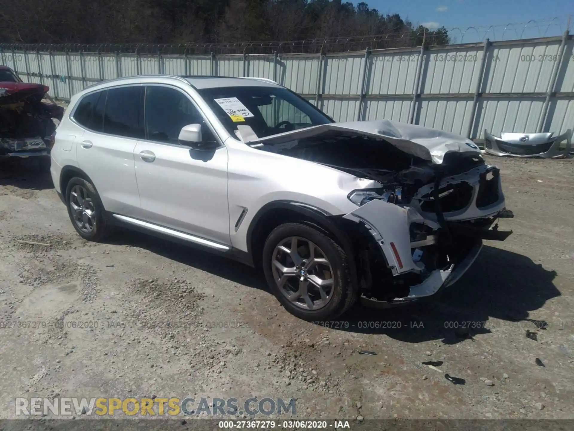 1 Photograph of a damaged car 5UXTY3C00LLU70887 BMW X3 2020