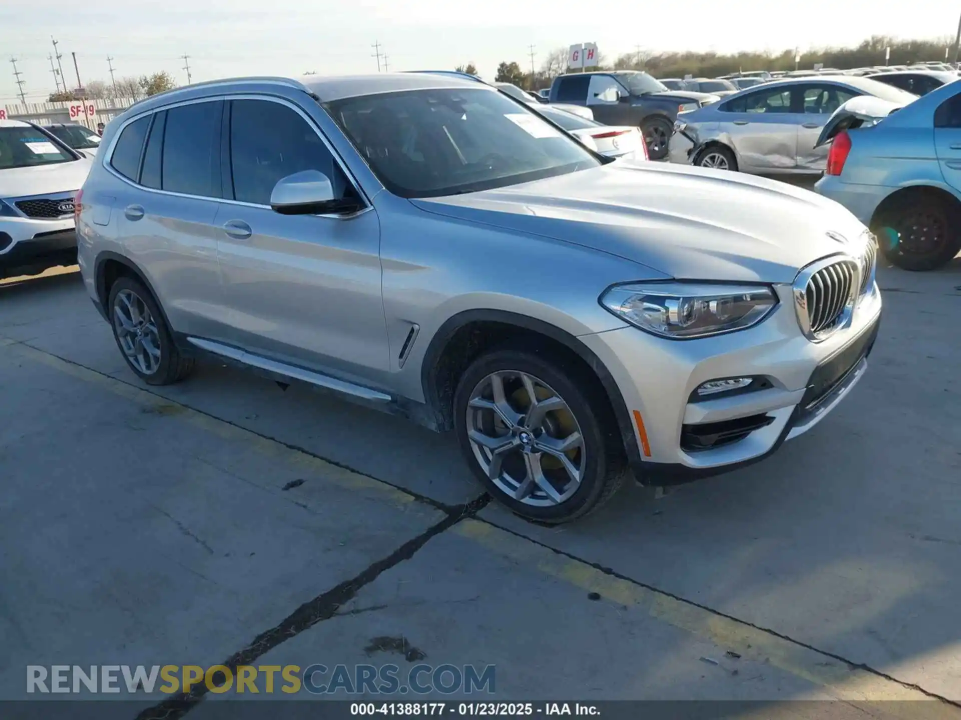 1 Photograph of a damaged car 5UXTY3C01L9B83655 BMW X3 2020