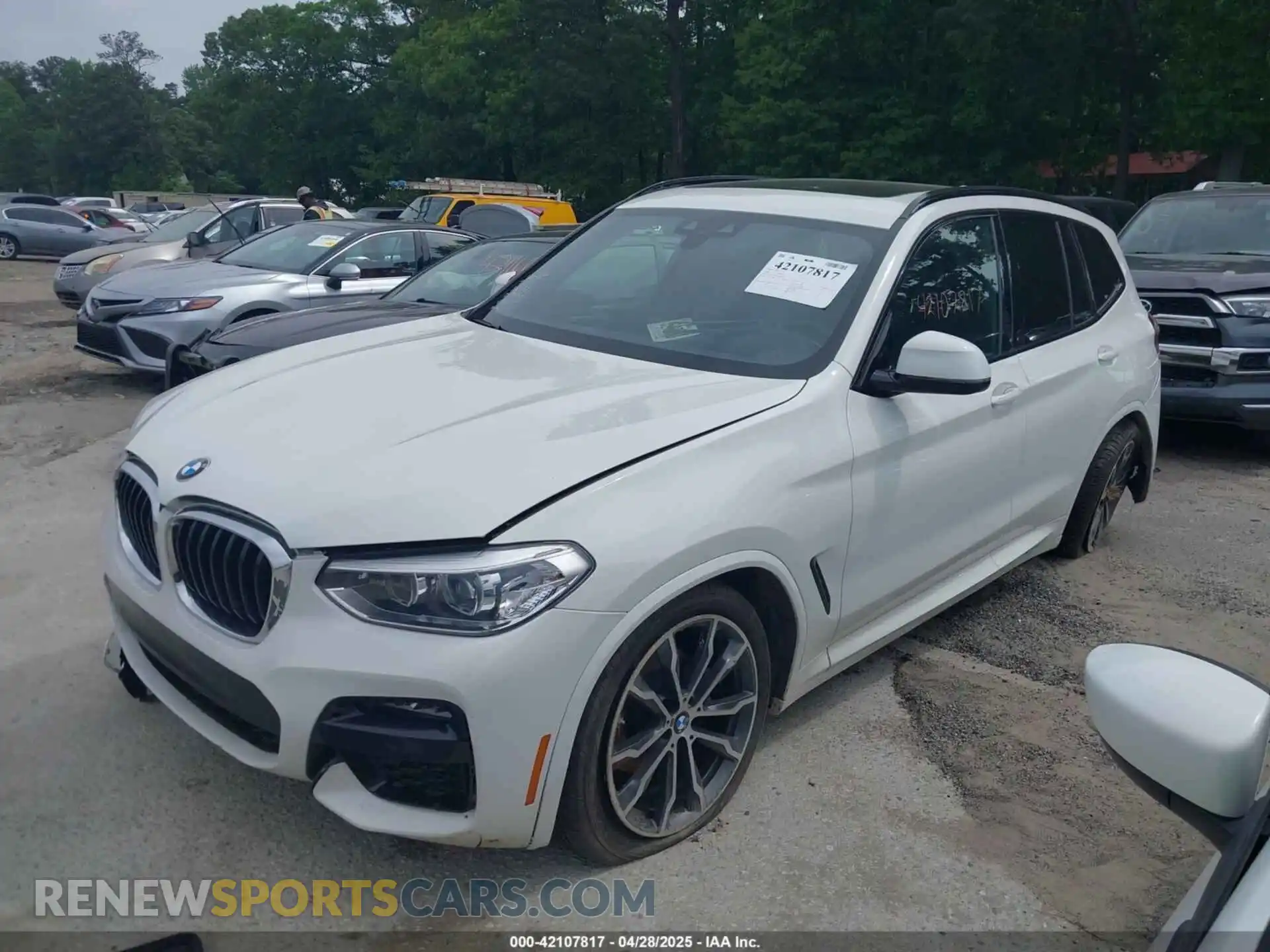 2 Photograph of a damaged car 5UXTY3C01L9C44244 BMW X3 2020