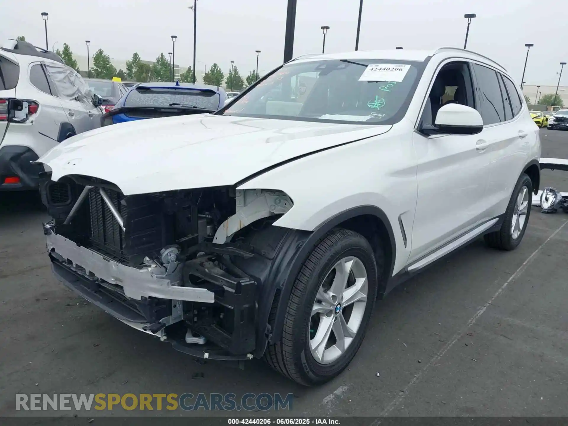 2 Photograph of a damaged car 5UXTY3C01L9C61917 BMW X3 2020