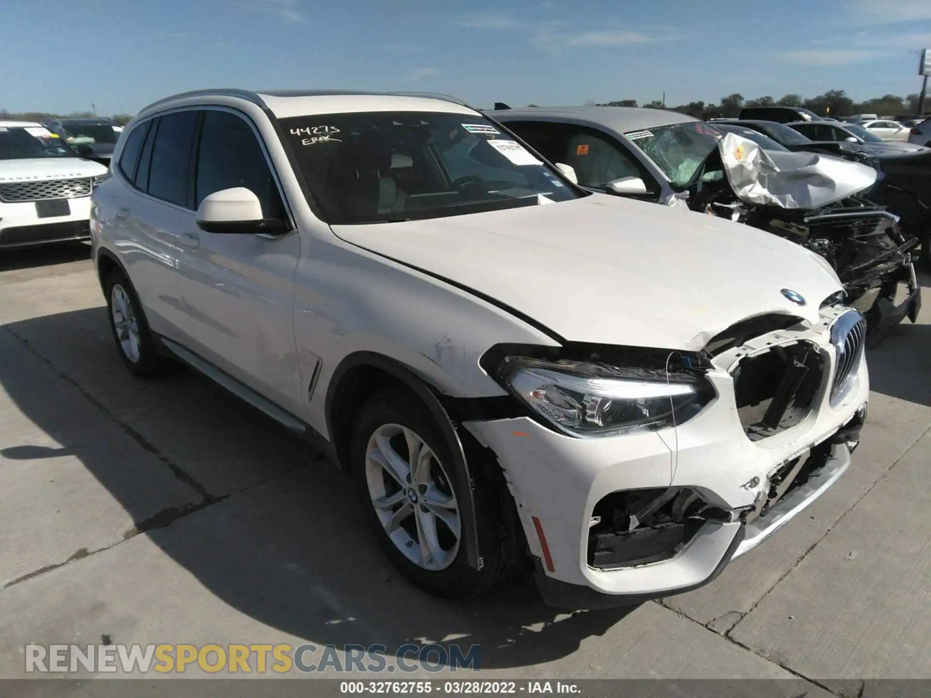 1 Photograph of a damaged car 5UXTY3C01LLE55236 BMW X3 2020