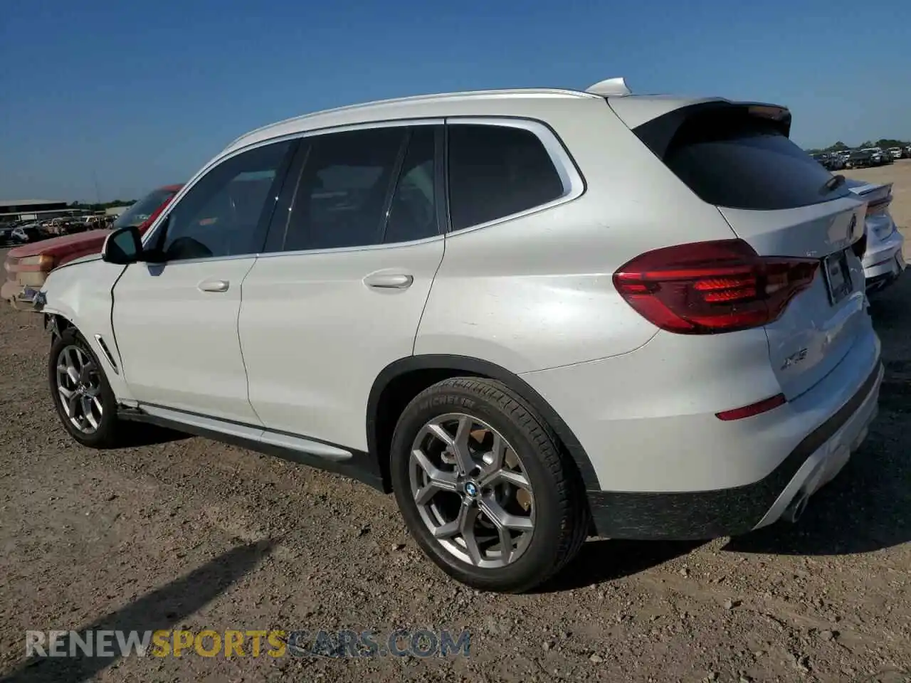 2 Photograph of a damaged car 5UXTY3C01LLU70834 BMW X3 2020