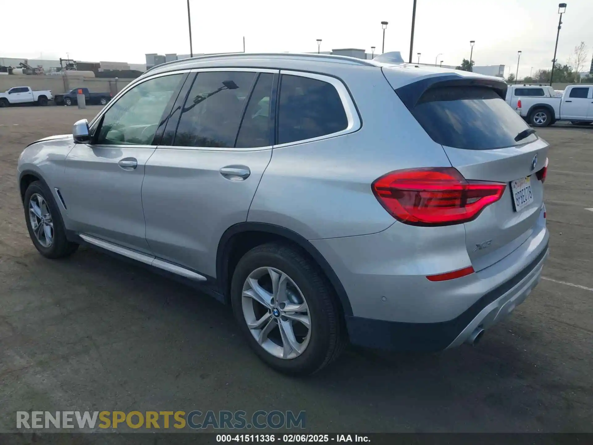3 Photograph of a damaged car 5UXTY3C02L9B67612 BMW X3 2020