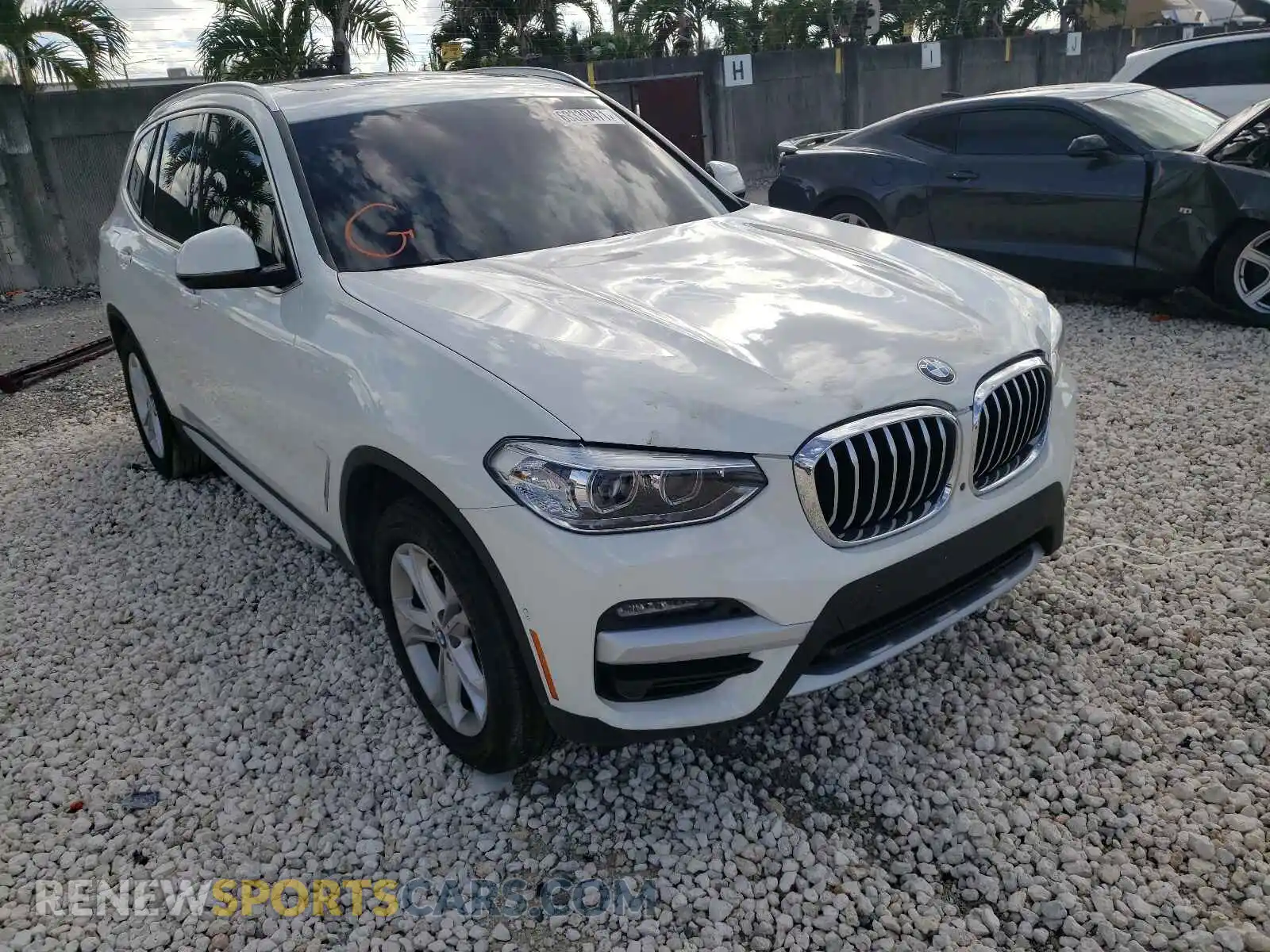 1 Photograph of a damaged car 5UXTY3C02L9C90424 BMW X3 2020