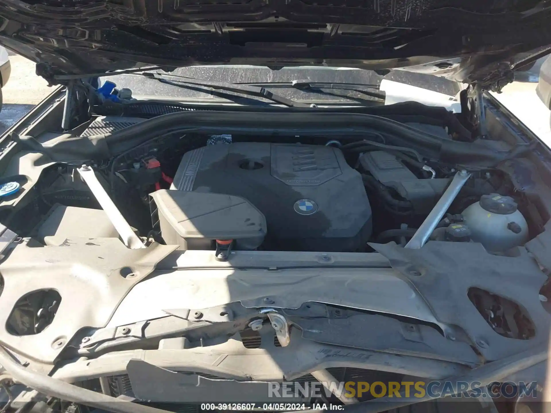 10 Photograph of a damaged car 5UXTY3C03L9B22095 BMW X3 2020