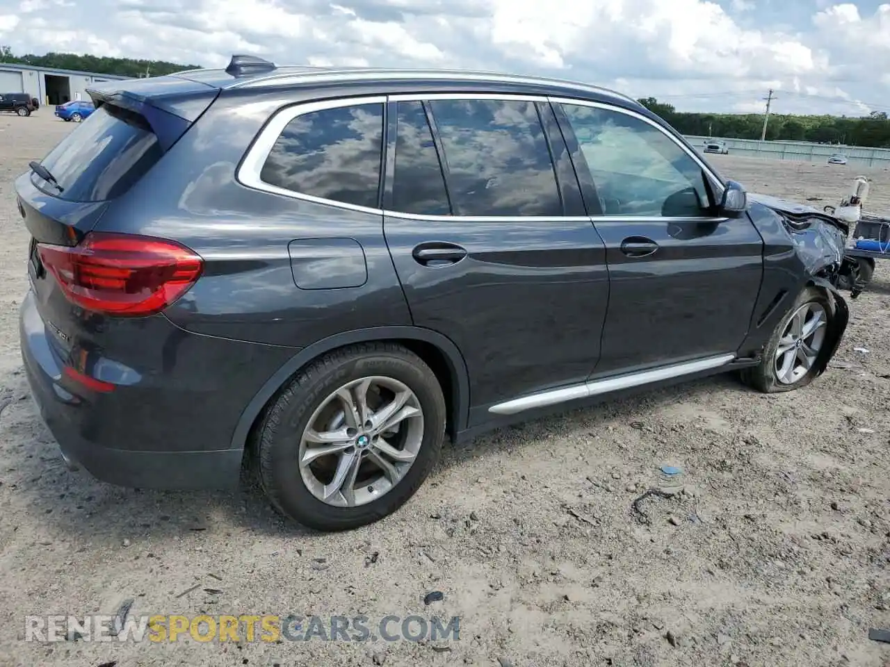 3 Photograph of a damaged car 5UXTY3C03L9B59860 BMW X3 2020