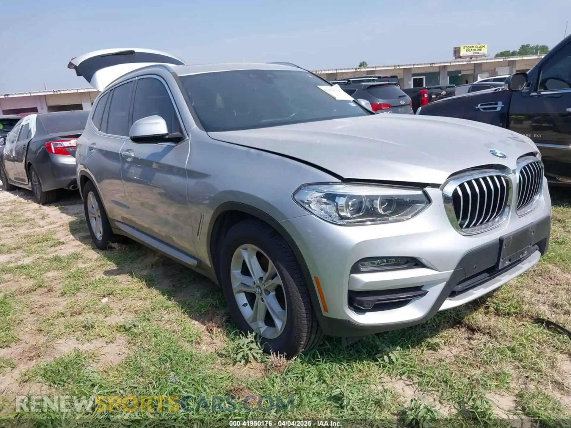 1 Photograph of a damaged car 5UXTY3C03L9B80269 BMW X3 2020