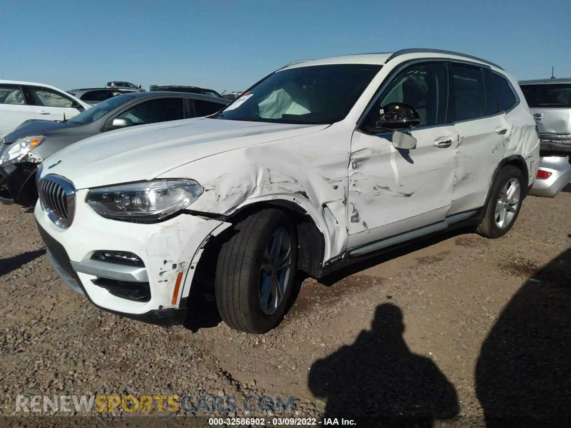 2 Photograph of a damaged car 5UXTY3C03L9C80758 BMW X3 2020