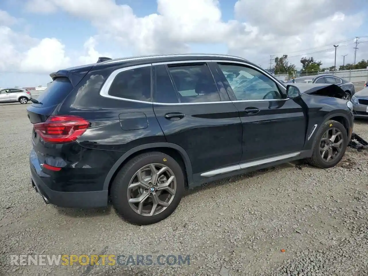 3 Photograph of a damaged car 5UXTY3C08L9D26522 BMW X3 2020