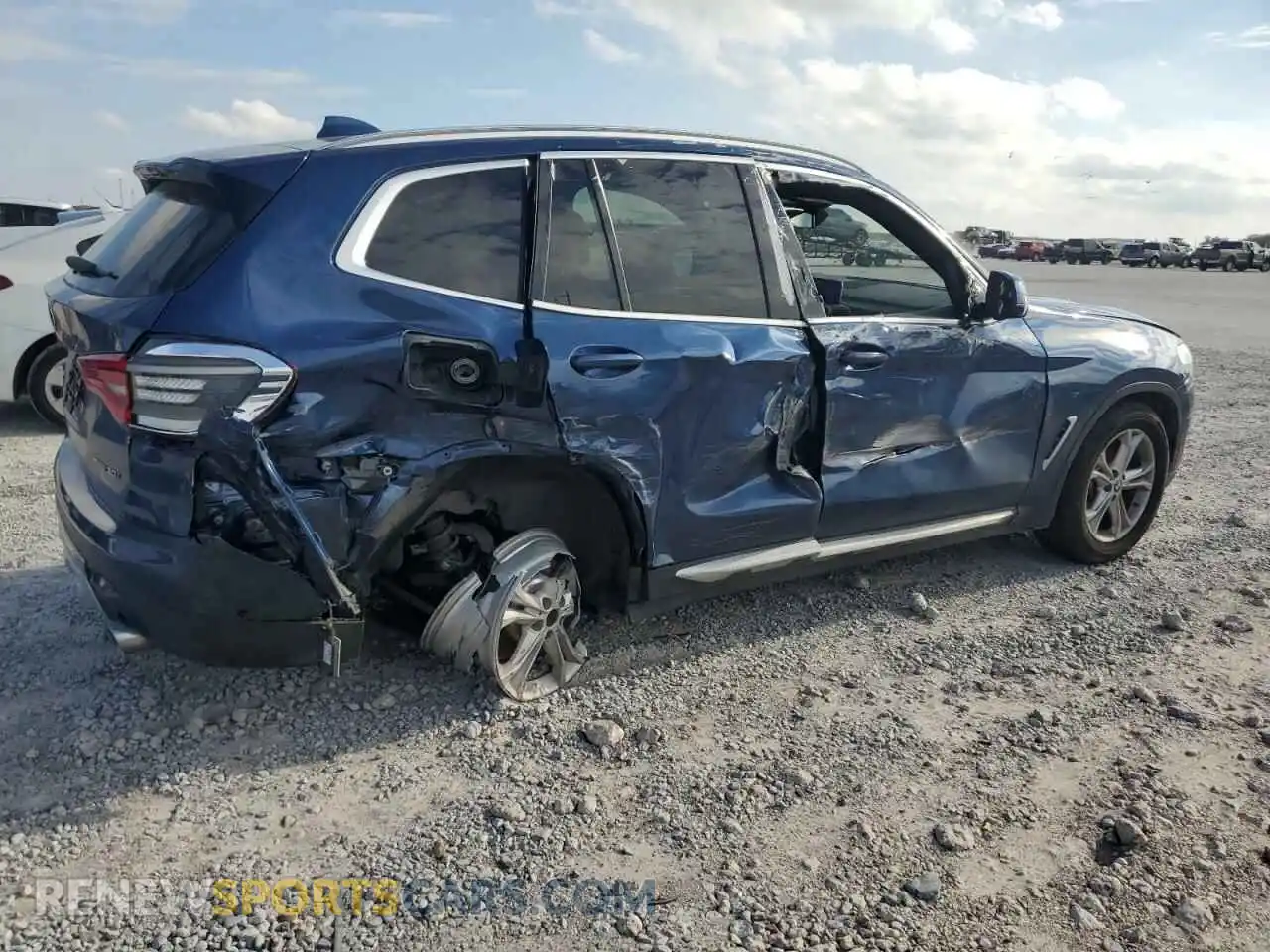 3 Photograph of a damaged car 5UXTY3C08L9D46205 BMW X3 2020