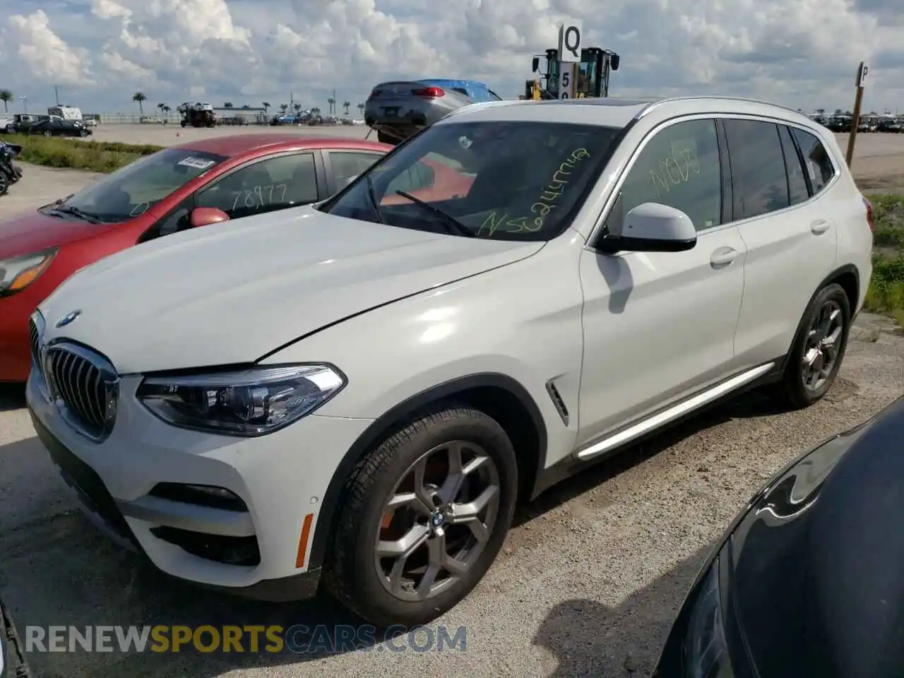 2 Photograph of a damaged car 5UXTY3C08LLU70149 BMW X3 2020