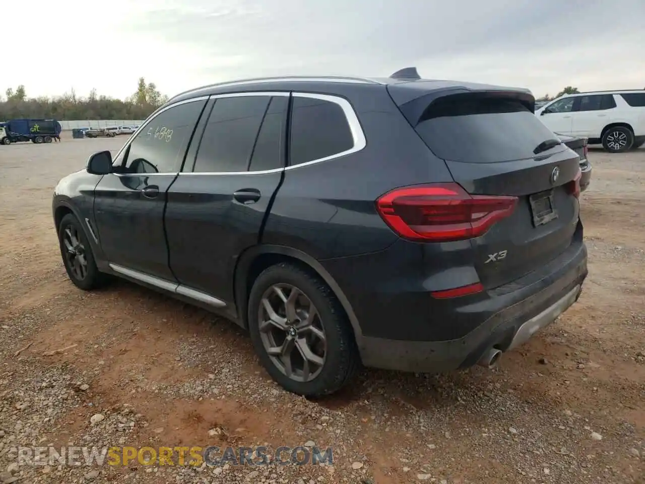 2 Photograph of a damaged car 5UXTY3C08LLU70779 BMW X3 2020