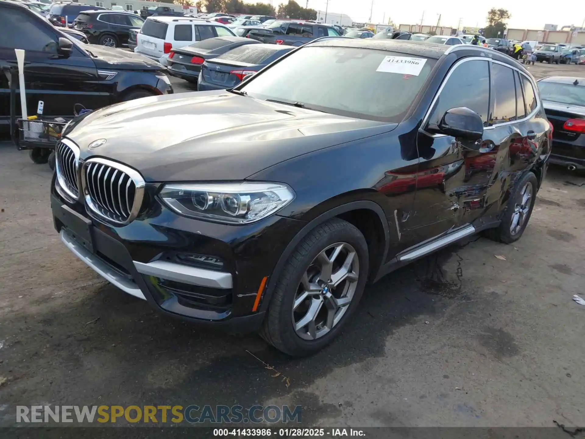 2 Photograph of a damaged car 5UXTY3C09LLU70242 BMW X3 2020