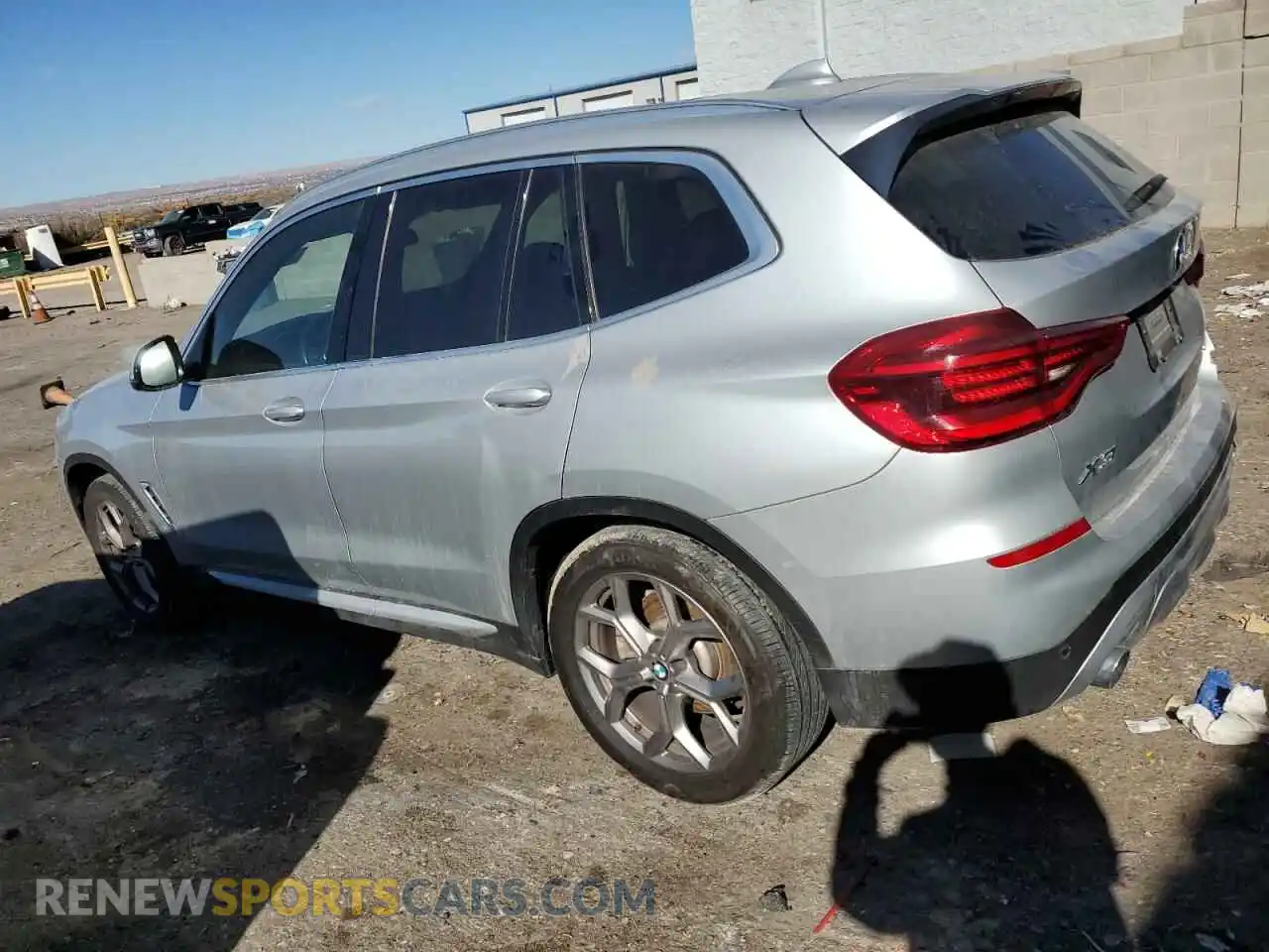 2 Photograph of a damaged car 5UXTY3C0XLLU70914 BMW X3 2020