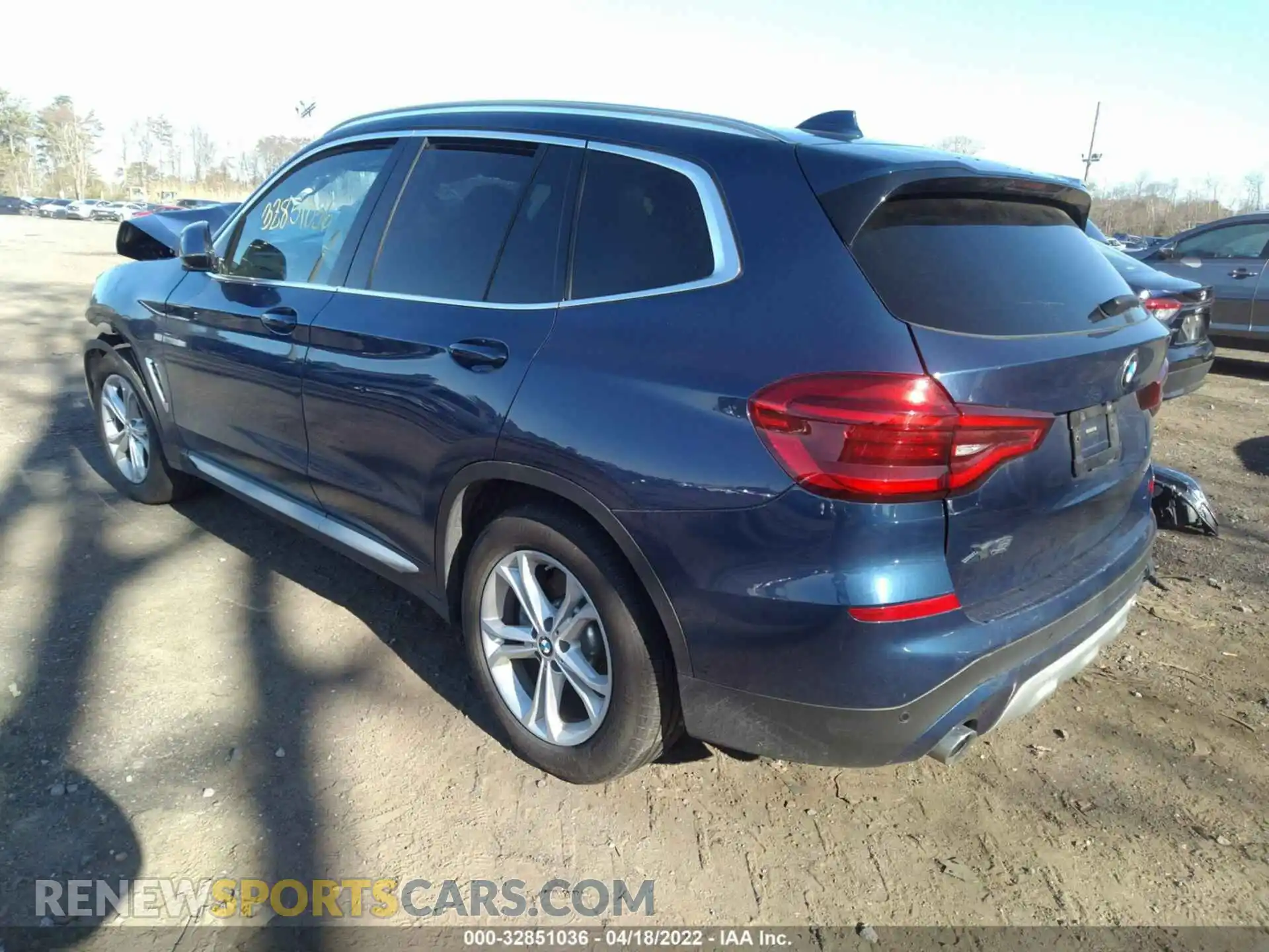 3 Photograph of a damaged car 5UXTY5C00L9B34636 BMW X3 2020