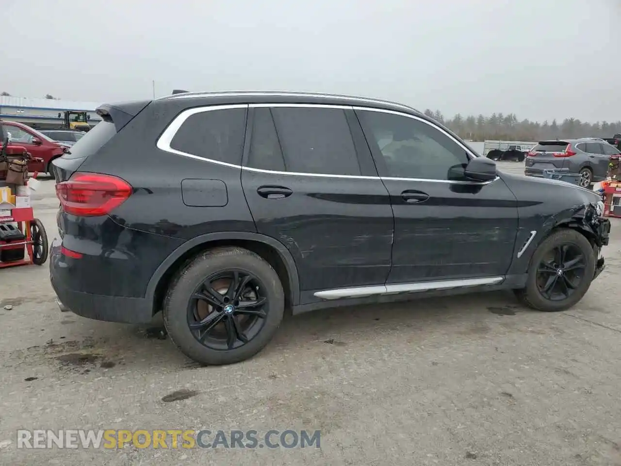 3 Photograph of a damaged car 5UXTY5C00LLT34321 BMW X3 2020